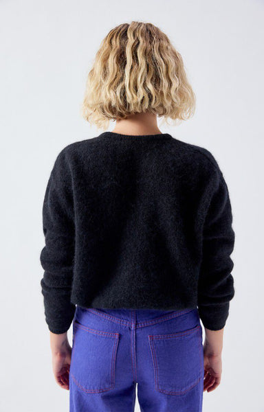 The Vitow Cardigan in Black