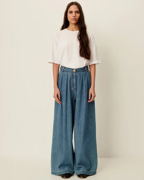The Diegui Jean in Mid Blue